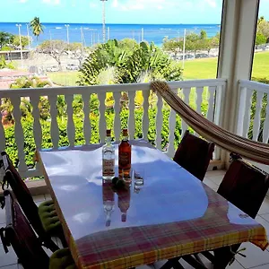  Appartement Les Pieds Dans L'eau Martinique