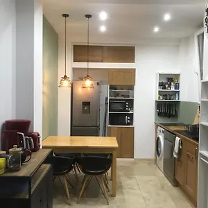  Appartement Très Bel T3 Proche Place Castellane Avec Vue Et 2 France