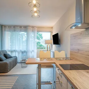  Appartement Kersale France